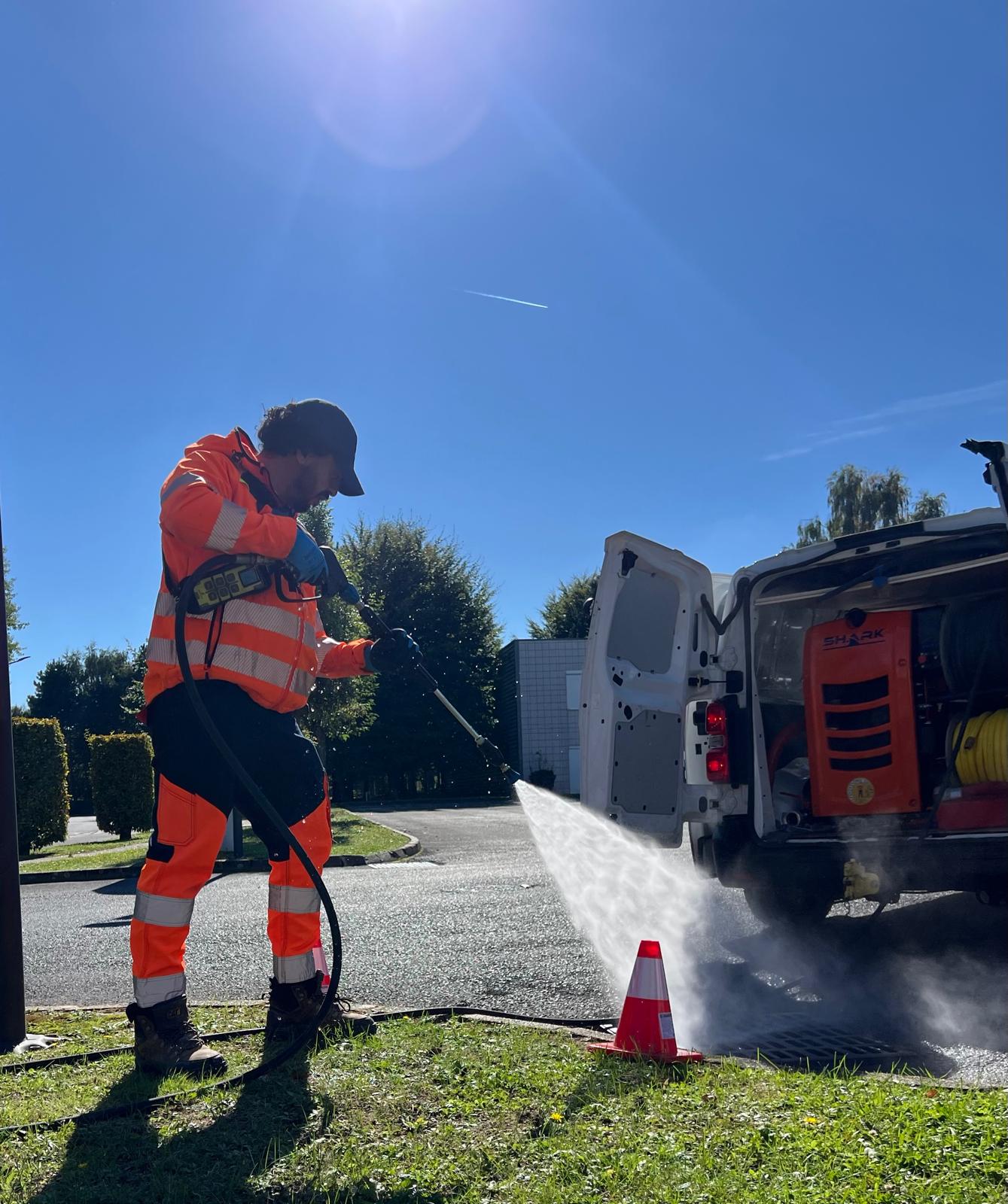 Dégorgement de canalisation tout-à-l'égout dans le Val-d'Oise