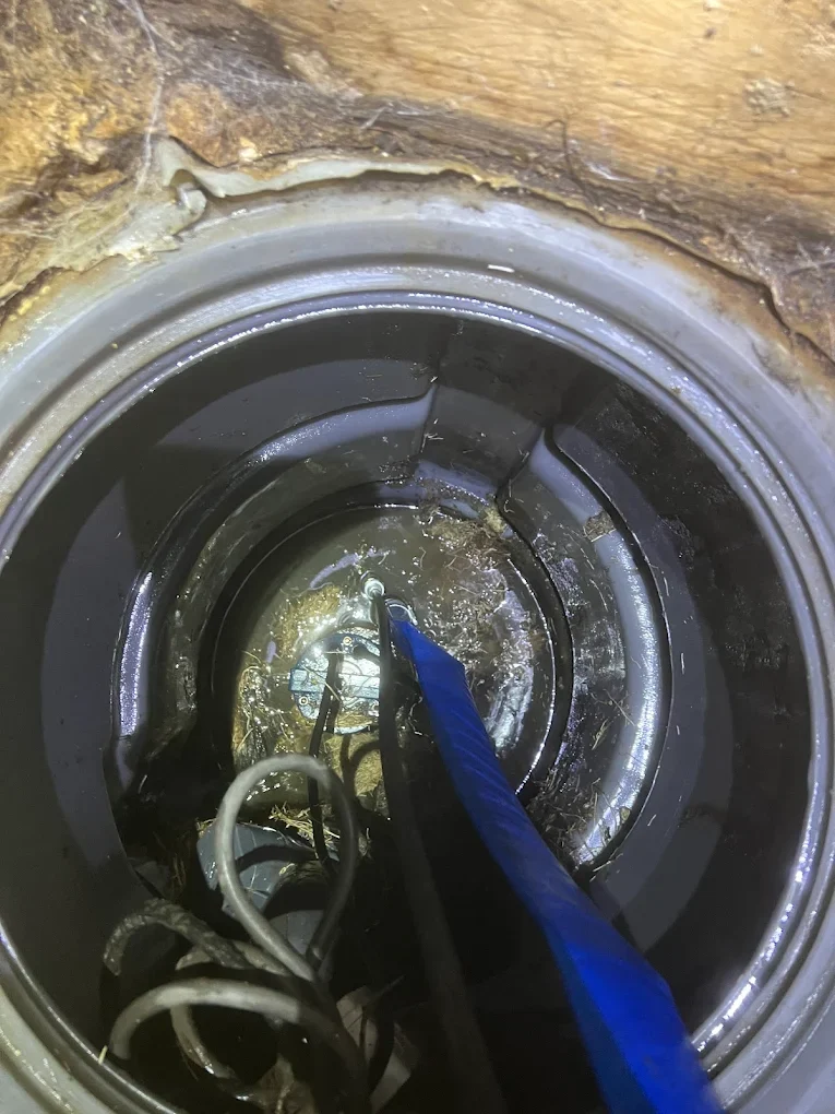 Eau qui remonte dans la douche, Plumber Deboucheur dans le Val-d'Oise
